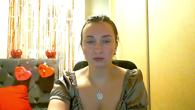 SusanCurt online show from 02-19-26, 05:21