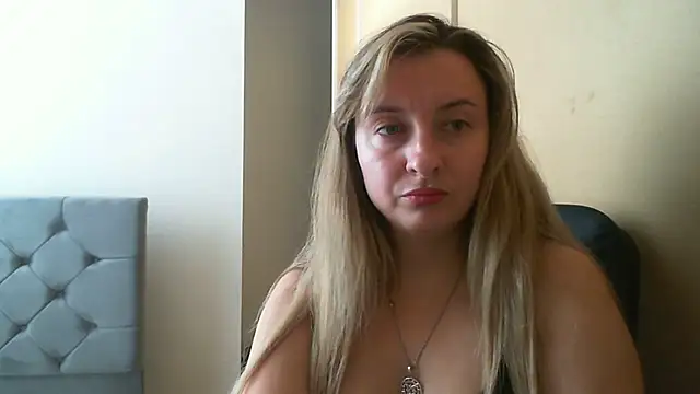 SusanCurt online show from 11-09-25, 10:19