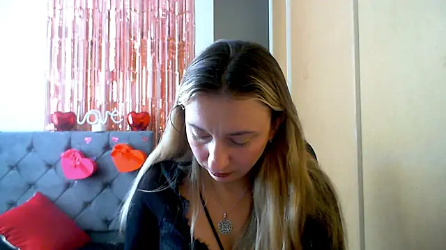 SusanCurt online show from 02-18-26, 12:34