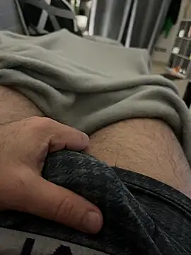  Inchiodo  online show from 02-19-25, 06:00