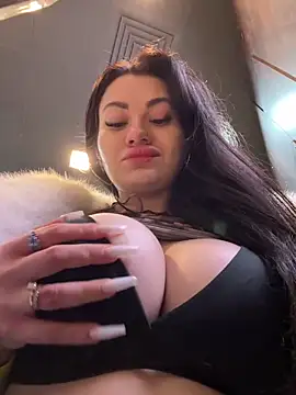 Wet  Bunny online show from 03-11-25, 06:41