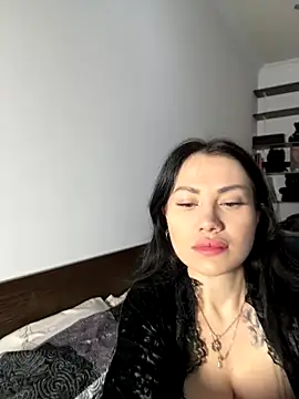 Wet  Bunny online show from 10-04-25, 03:41