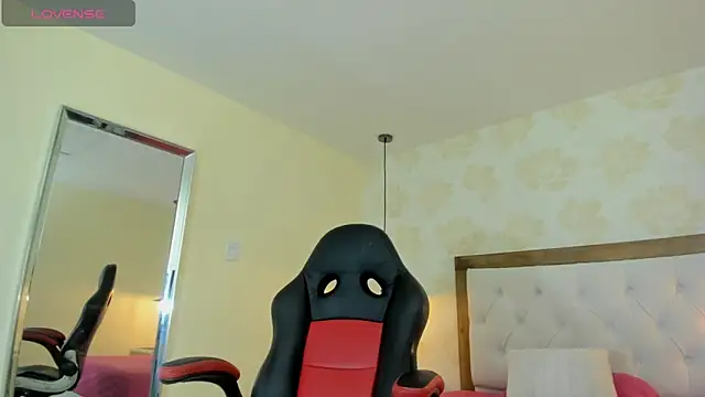 clarisKlein online show from 03-31-26, 04:03