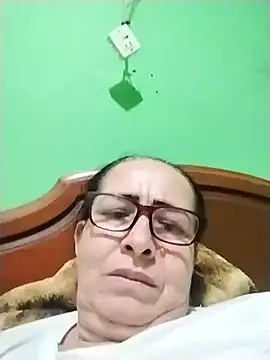 LaGochis07 online show from 09-11-25, 11:38