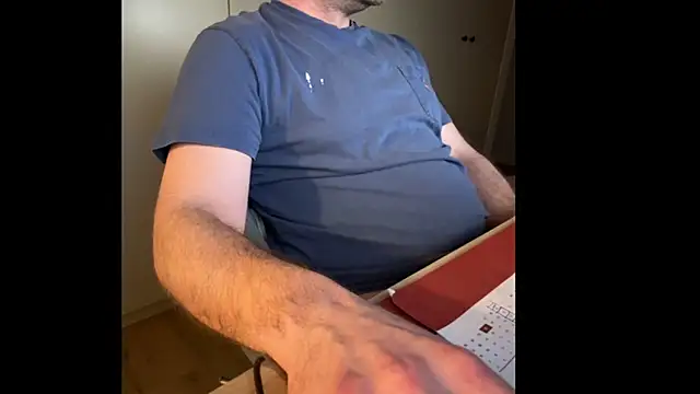 Snapshot of mrbigballs chatting on 02-27-26, 07:03 mrbigballs online show from 02-27-26, 07:03