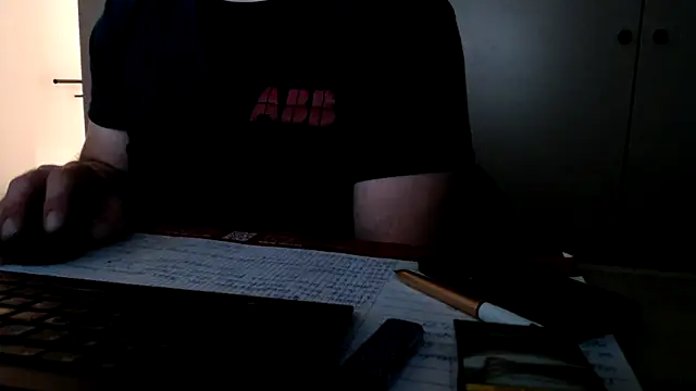Snapshot of mrbigballs chatting on 06-04-26, 08:35 mrbigballs online show from 06-04-26, 08:35