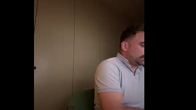 Snapshot of mrbigballs chatting on 03-02-26, 08:27 mrbigballs online show from 03-02-26, 08:27