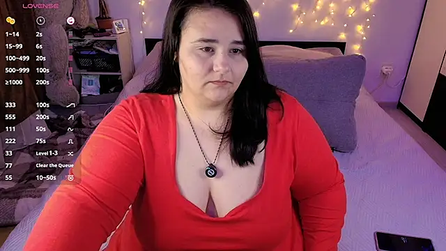 Snapshot of naughtykiss chatting on 04-23-26, 03:46 naughtykiss online show from 04-23-26, 03:46