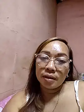Snapshot of asianwet4u chatting on 09-18-25, 01:58 asianwet4u online show from 09-18-25, 01:58