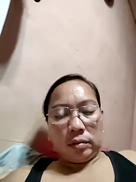 Snapshot of asianwet4u chatting on 03-08-25, 05:22 asianwet4u online show from 03-08-25, 05:22