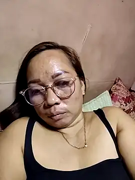 Snapshot of asianwet4u chatting on 09-10-25, 09:47 asianwet4u online show from 09-10-25, 09:47