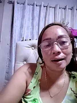 Snapshot of asianwet4u chatting on 09-23-25, 04:14 asianwet4u online show from 09-23-25, 04:14