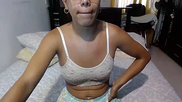 Snapshot of sensual_nataliee chatting on 03-14-25, 03:03 sensual nataliee online show from 03-14-25, 03:03