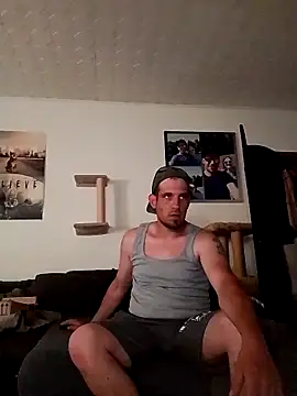 Snapshot of Codymc89 chatting on 05-26-26, 06:39 Codymc89 online show from 05-26-26, 06:39