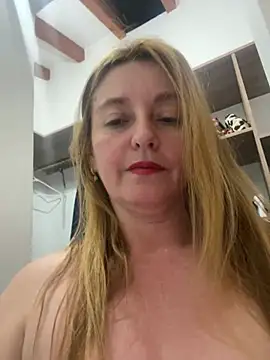 moniquerainx online show from 03-18-25, 02:29