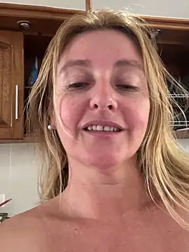 moniquerainx online show from 03-19-26, 03:45