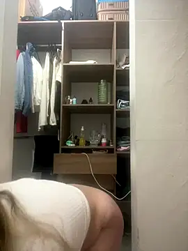 moniquerainx online show from 01-06-26, 12:47