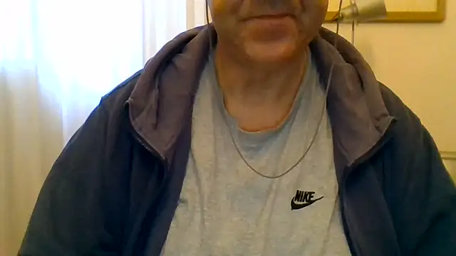 Snapshot of ANONIMO7735 chatting on 05-25-26, 05:07 ANONIMO7735 online show from 05-25-26, 05:07
