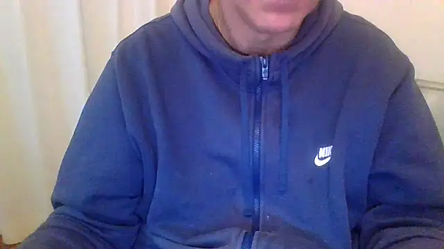 Snapshot of ANONIMO7735 chatting on 01-08-26, 06:47 ANONIMO7735 online show from 01-08-26, 06:47