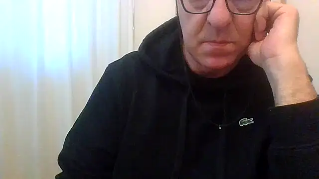 Snapshot of ANONIMO7735 chatting on 12-23-25, 06:45 ANONIMO7735 online show from 12-23-25, 06:45