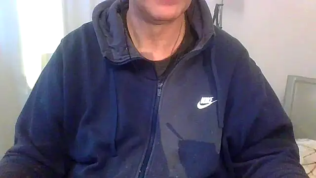 Snapshot of ANONIMO7735 chatting on 01-14-26, 06:28 ANONIMO7735 online show from 01-14-26, 06:28