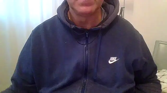 Snapshot of ANONIMO7735 chatting on 11-26-25, 06:35 ANONIMO7735 online show from 11-26-25, 06:35