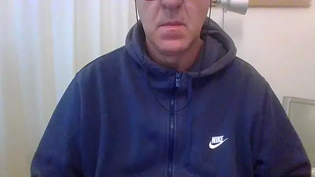 Snapshot of ANONIMO7735 chatting on 01-16-26, 06:17 ANONIMO7735 online show from 01-16-26, 06:17