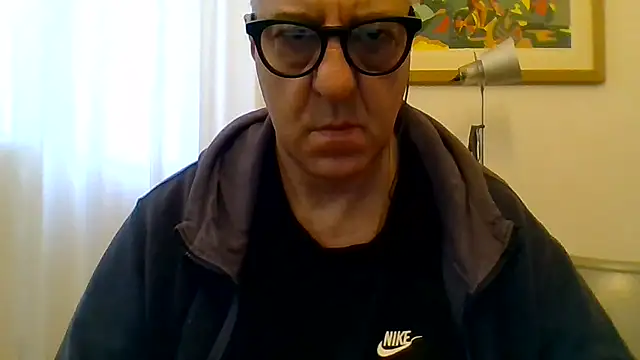 Snapshot of ANONIMO7735 chatting on 05-21-26, 05:05 ANONIMO7735 online show from 05-21-26, 05:05