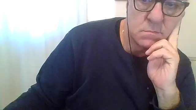 Snapshot of ANONIMO7735 chatting on 11-13-25, 06:50 ANONIMO7735 online show from 11-13-25, 06:50