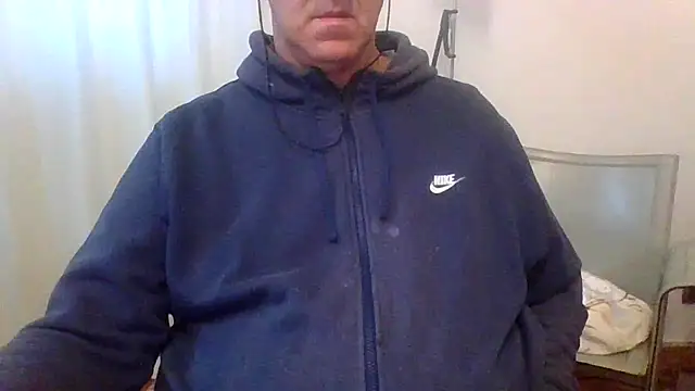 Snapshot of ANONIMO7735 chatting on 12-16-25, 06:50 ANONIMO7735 online show from 12-16-25, 06:50