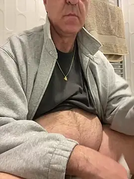 Snapshot of ANONIMO7735 chatting on 01-31-26, 10:30 ANONIMO7735 online show from 01-31-26, 10:30