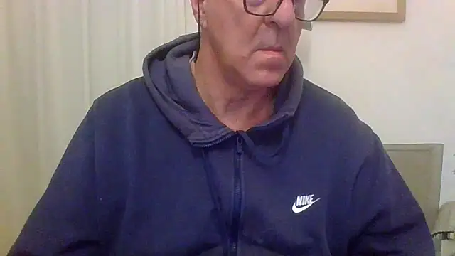 Snapshot of ANONIMO7735 chatting on 12-15-25, 06:36 ANONIMO7735 online show from 12-15-25, 06:36