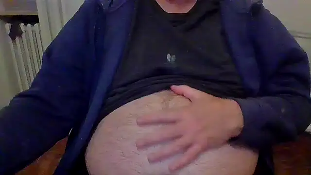 Snapshot of ANONIMO7735 chatting on 10-15-25, 05:06 ANONIMO7735 online show from 10-15-25, 05:06