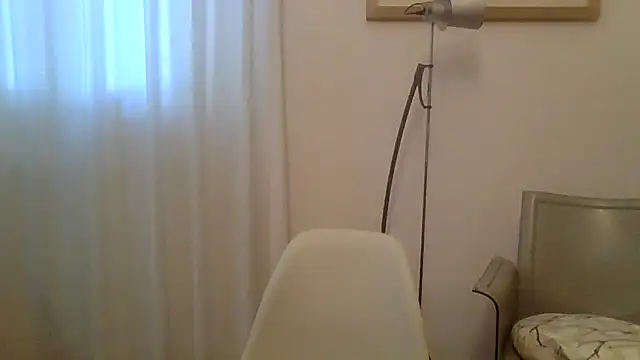 Snapshot of ANONIMO7735 chatting on 02-20-26, 06:37 ANONIMO7735 online show from 02-20-26, 06:37