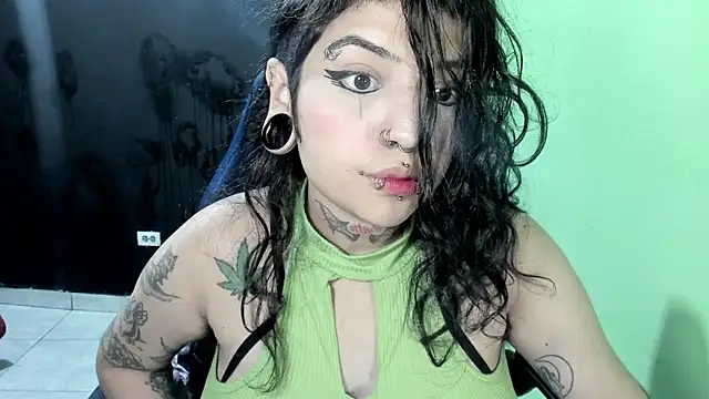 Snapshot of pink_dustt chatting on 12-04-24, 12:57 pink dustt online show from 12-04-24, 12:57