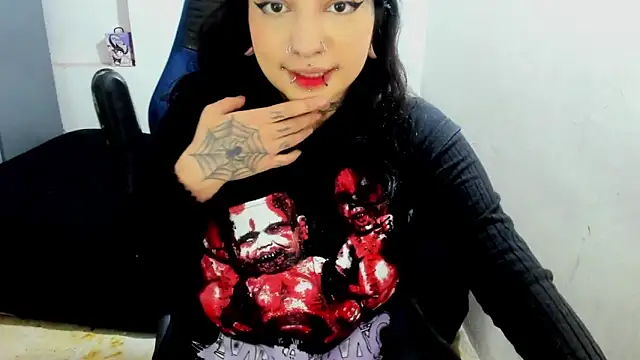 Snapshot of pink_dustt chatting on 10-19-25, 12:46 pink dustt online show from 10-19-25, 12:46