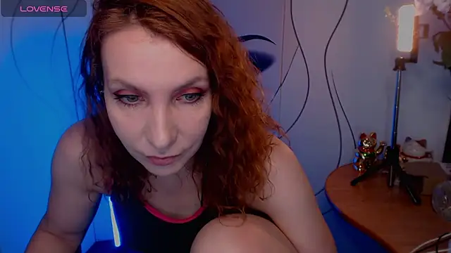 JohansonKatie online show from 10-06-25, 07:53