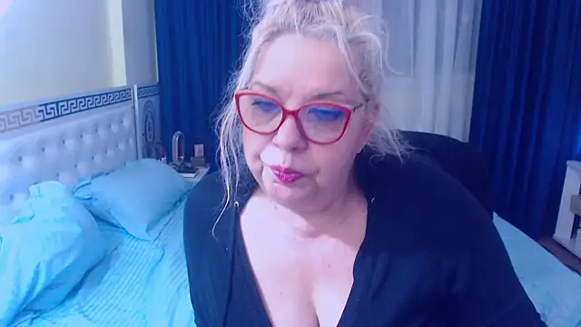 Snapshot of SonyaHotMilf chatting on 12-01-25, 03:46 SonyaHotMilf online show from 12-01-25, 03:46