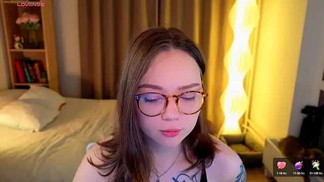 Snapshot of MilenaSaint chatting on 03-03-26, 03:46 MilenaSaint online show from 03-03-26, 03:46