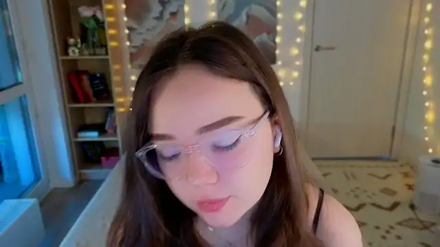 MilenaSaint online show from 06-05-26, 03:55