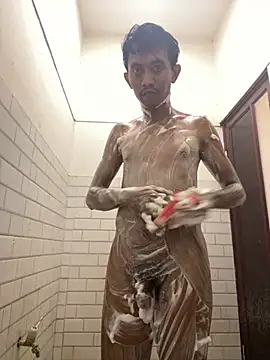 ditiya18 online show from 12-25-24, 04:33