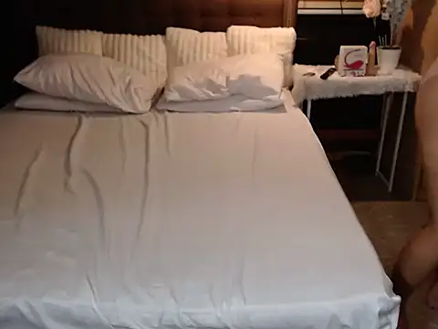 xheavenlytrans online show from 12-04-25, 12:59