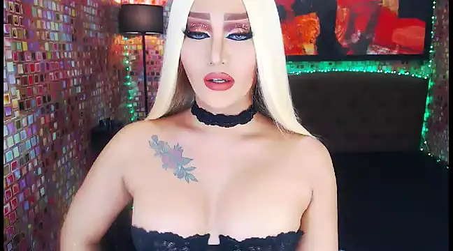 Snapshot of KylieMaxwellCaulfield_TS chatting on 02-14-25, 09:53 KylieMaxwellCaulfield TS online show from 02-14-25, 09:53