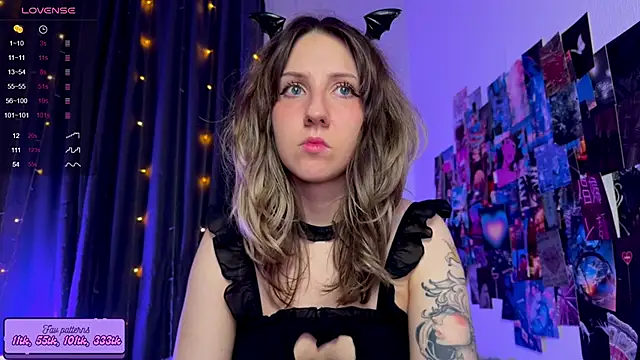 HotaruTomo online show from 10-13-25, 05:09