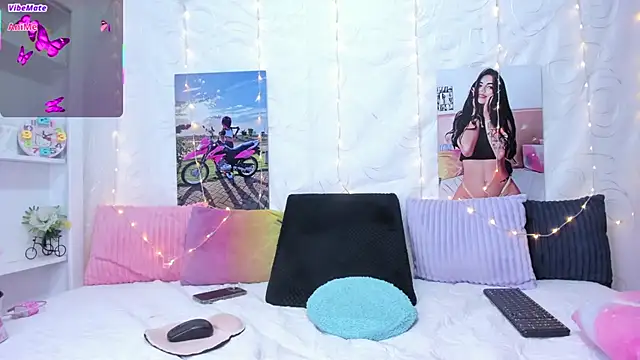 bianca lindaa online show from 03-22-25, 11:21