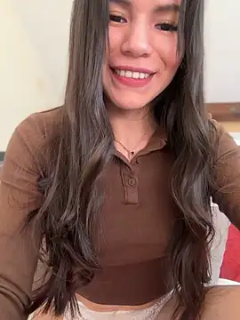 LalieFR online show from 04-07-26, 10:50