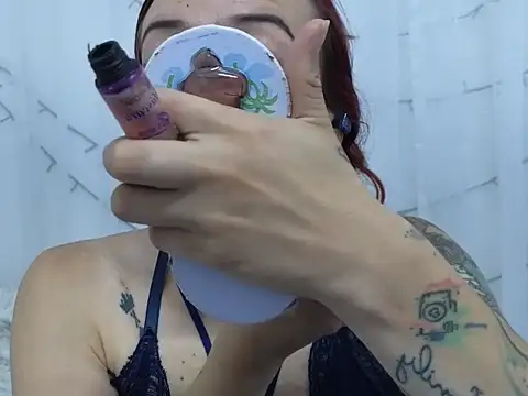 ninaa fox online show from 04-06-26, 04:52