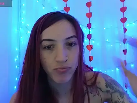 Snapshot of ninaa_fox chatting on 02-27-26, 03:23 ninaa fox online show from 02-27-26, 03:23