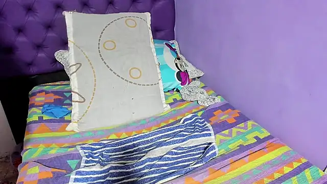 Margoth clain online show from 03-06-26, 01:11