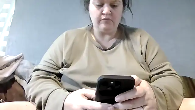 Oklahoma Horny Wife online show from 04-10-26, 03:19